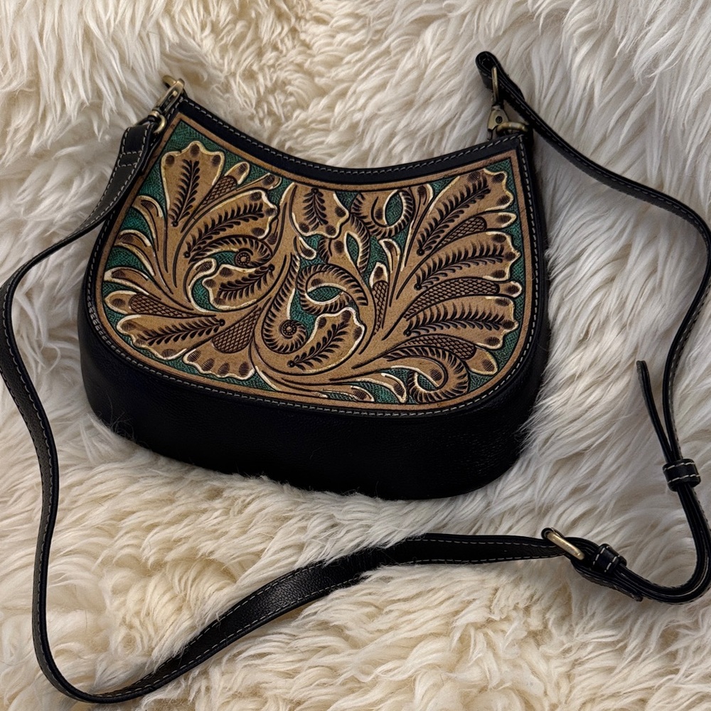 Myra Bag Featherstone Spring Crossbody